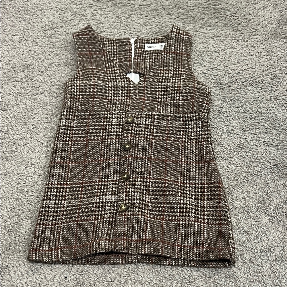 SHEIN Brown Plaid Button-Up Sleeveless Top